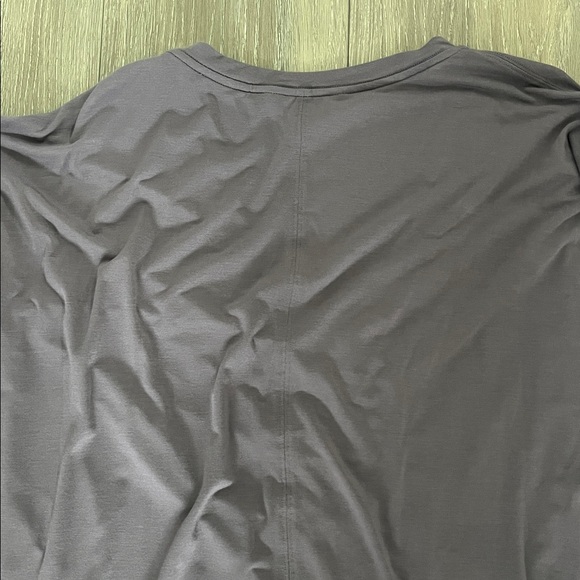 Athleta Crossover Ruched Top - Picture 8 of 8